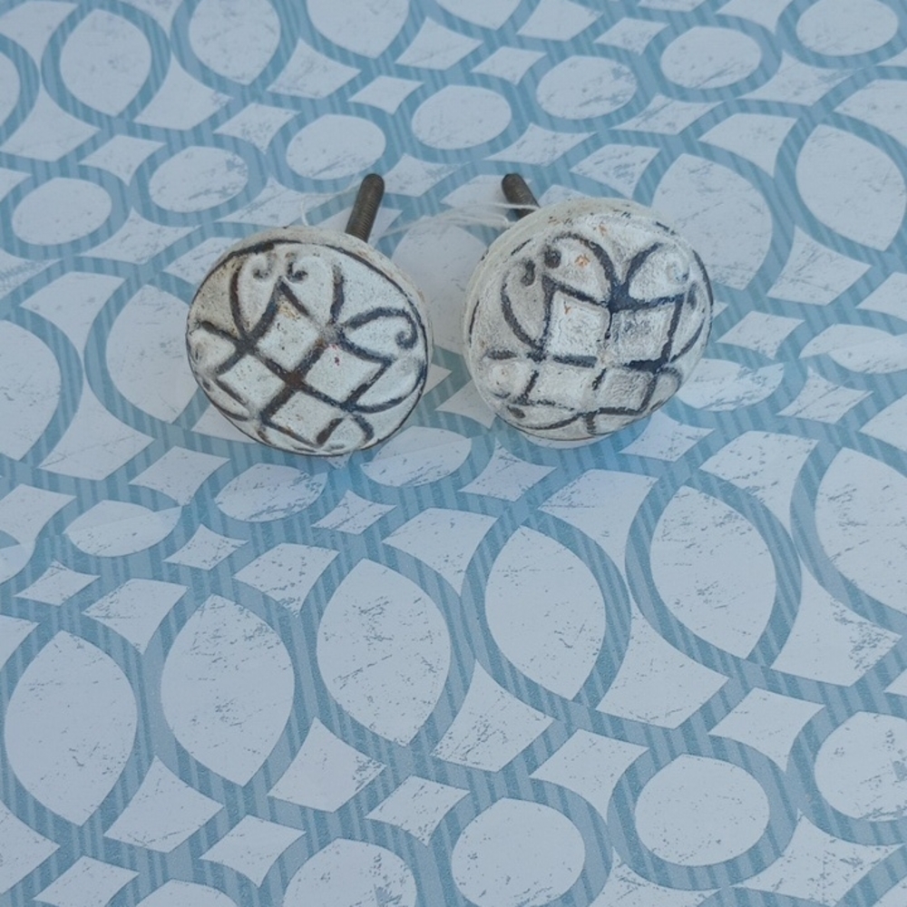 Ornate Vintage Shabby Chic Drawer Knobs
